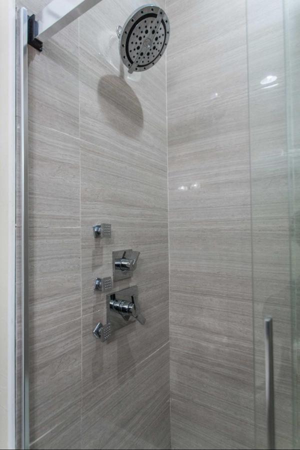 Apartament The Double Play! 1 Min Walk To Wrigley - 2Br - Perfect For Cubs Fans Chicago Zewnętrze zdjęcie