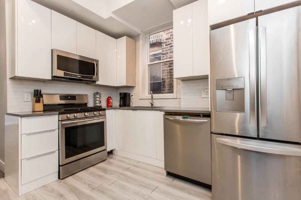 The Double Play - 1 Min Walk To Wrigley! Spacious 2Br - Perfect For Cubs Fans! Chicago Zewnętrze zdjęcie