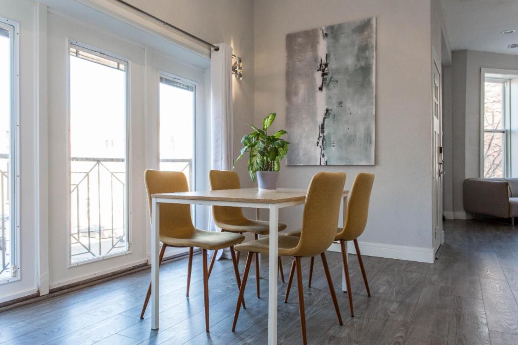 The Double Play - 1 Min Walk To Wrigley! Spacious 2Br - Perfect For Cubs Fans! Chicago Zewnętrze zdjęcie