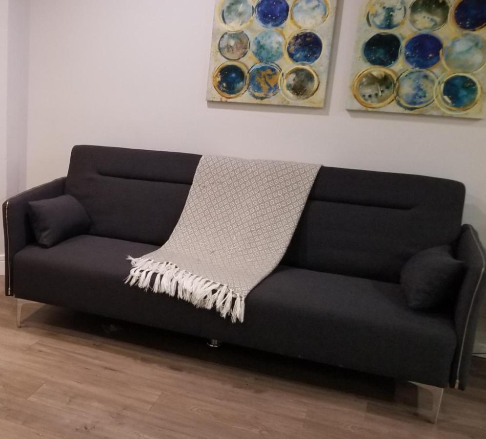 The Double Play - 1 Min Walk To Wrigley! Spacious 2Br - Perfect For Cubs Fans! Chicago Zewnętrze zdjęcie
