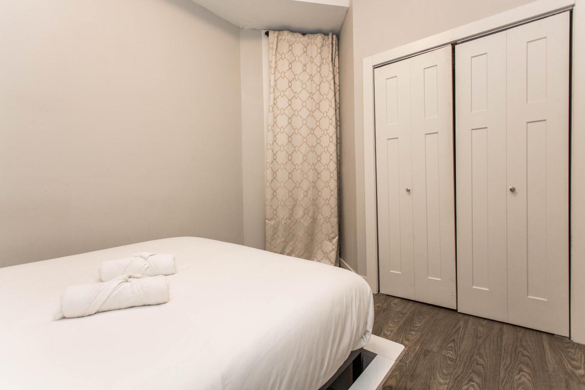 The Double Play - 1 Min Walk To Wrigley! Spacious 2Br - Perfect For Cubs Fans! Chicago Zewnętrze zdjęcie